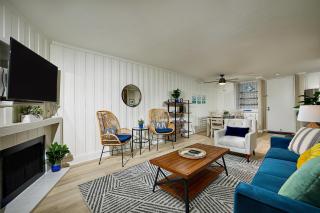 Oceanside Beach Condos - Oceanside - 2