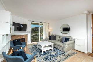Oceanside Beach Condos - Oceanside - 5