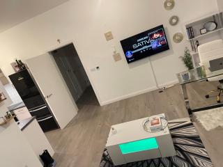 Love nest apartment - Goodmayes - 8