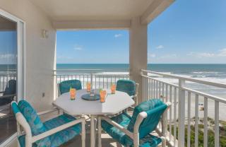 Spectacular Beachfront Views from this Tastefully Decorated Condo ~ PH5B Palm House - New Smyrna Beach - 9