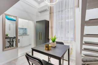 Modern Luxe Retreat - Budapest - 9
