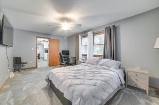 Houghton Lake Vacation Rental - Walk to the Water! - Houghton Lake - 1