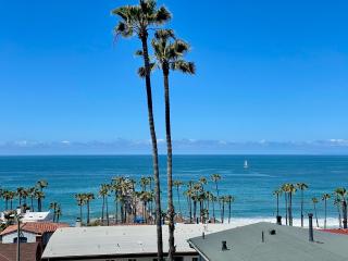 SurfView VR - Best Ocean and Pier View, 5 mins to Beach, Cozy Patio, Pet Friendly - San Clemente - 9