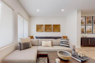 Serenity Now - Glendale - 5
