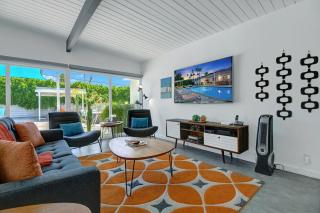 The Happy House - Meredith Lodging - Palm Springs - 5