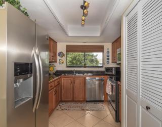 Beautifully updated Sea Woods Condo near main pool and beach access - SC248 - 3