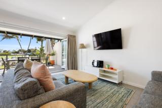 Byron Bay Beachfront Holiday Apartments Penthouse 9 - Byron Bay - 0