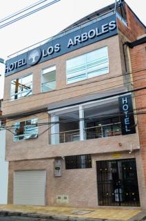 CASA HOTEL LOS ARBOLES - Bello - 0