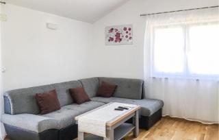 1 Bedroom Amazing Apartment In Sukosan - 3