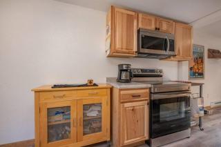 Wisconsin River relaxing retreat! - Rhinelander - 3