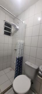 Excelente kitnet mobiliada pertinho mar - 1