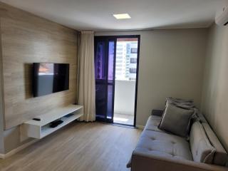 Pajuçara (Beira-mar). Melhor Localização e Conforto. - 2