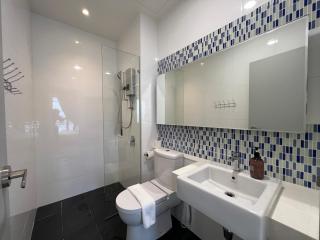 HighPark Suites Kelana Jaya, Petaling Jaya by Sleepy Bear - 1