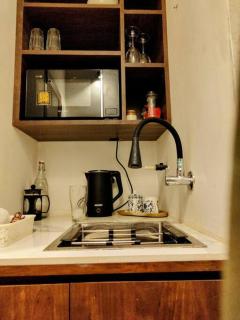 The Turquoise Letterbox - Twin at Central - Calcutta - 6