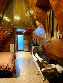 Nhà Yên 's 2 Bedrooms Lake Resort Hotel Homestay - Pleiku - 1