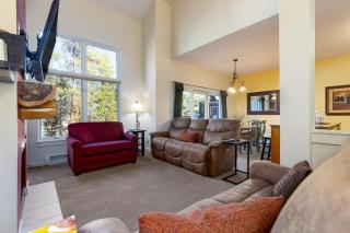 1849 The Seasons townhouse - 6