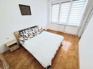 Apartman Skver Tuzla - Tuzla - 4