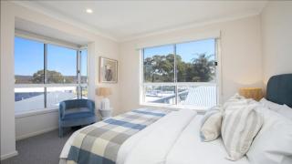 Waters Edge - Point Clare - Pool - Spa - Private Jetty - Point Clare - 5