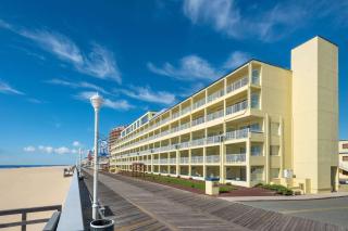 Days Inn by Wyndham Ocean City Oceanfront - Ocean City - 0