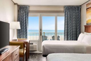 Days Inn by Wyndham Ocean City Oceanfront - Ocean City - 1