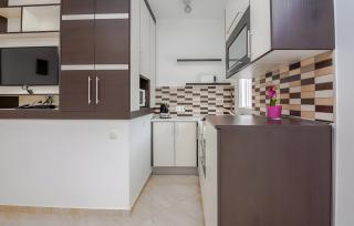 Holiday home Tomislav for 12 guests near the beach - Vir - 2