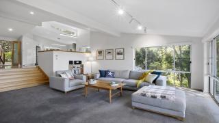 Bouddi Bush Retreat with Bay Views - Booker Bay - 4