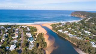 Wisteria Cottage on the Lagoon/Beach - Copacabana - 0
