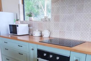 Evergreen Cabin - Primrose Sands - 2