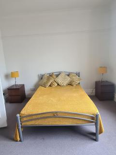 23 HeadsLane - Hessle - 5