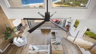 Renovated Beach House With Stunning Views and Short Walk To Beach - Copacabana - 3
