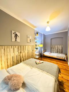 Explorer B&B Old Town Rooms & Apartment #don't be a tourist, be an Explorer! - Poznan - 4