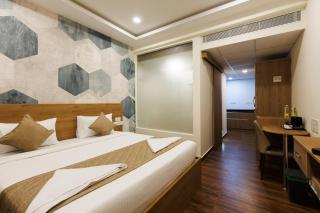 V V Grand - Chennai - 8