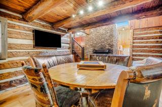 The Lodge - Canton - 5