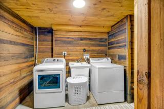 The Lodge - Canton - 4