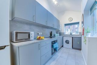 NEW 4BR 6 beds Perfect Location Harefield Road - Sheffield - 4