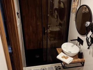 Apartament numer 4 nad jeziorem dla 6 osób - - 2