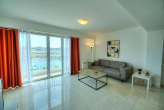 Seafront bright & spacious 2 bedrooms GOGZR-1 - Il-Gżira - 1