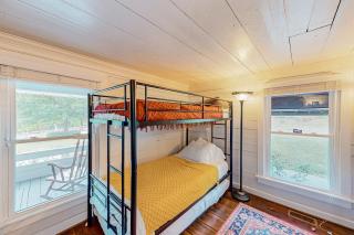 The Farmhouse at Overlook Farm - Landrum - 9