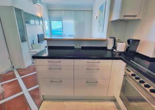 Skol 536 - Great One Bed Apartment with Wonderful Sea View. - Marbella - 2