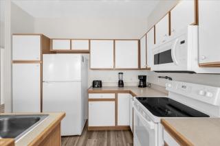 4 Bathrooms- 3 Bathrooms- Cresent Lakes 5305 Cv - Kissimmee - 3