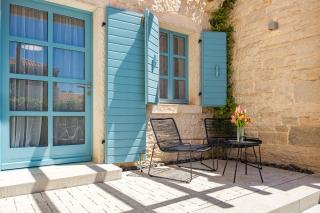 Stone Villa Zorritta with a pool and a beautiful garden - 4