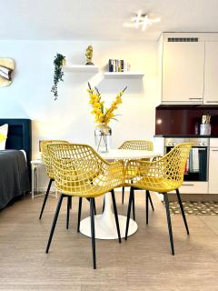 Little Penthouse **** - Dietikon - 1