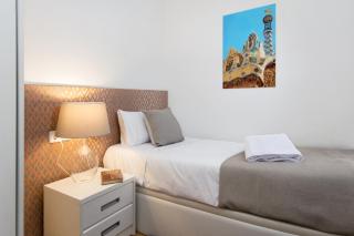 Eixample Building Apartments by Mercedes Heritage - Barcelona - 1