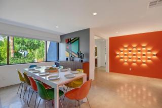 Ultra Luxury Resort Like Compound Pool, Spa, Fire Pit- Close to Everything- 4BD/2.5BTH - 3
