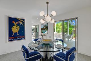 Ultra-Chic LUXE Mid-Century Estate- Resort Like Pool, Spa, Firepit, Outdoor Kitchen 3BED/3BATH - Palm Springs - 0
