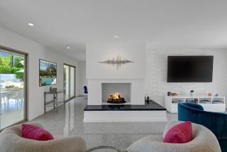 Ultra-Chic LUXE Mid-Century Estate- Resort Like Pool, Spa, Firepit, Outdoor Kitchen 3BED/3BATH - Palm Springs - 8
