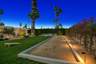 Ultra-Chic, Mid-century- Resort Style Pool, Spa & Fire Pit 2BD/2BTH in Movie Colony - Palm Springs - 8