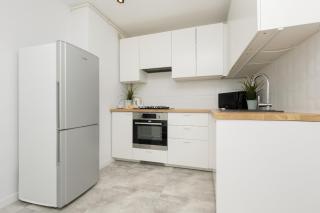 Warsaw Centre Saski Garden Apartment by Noclegi Renters - Varsavia - 4