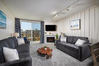 Oceanside Beach Condos - Oceanside - 3