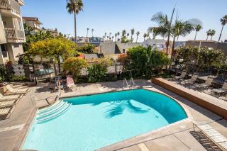 Oceanside Beach Condos - Oceanside - 9